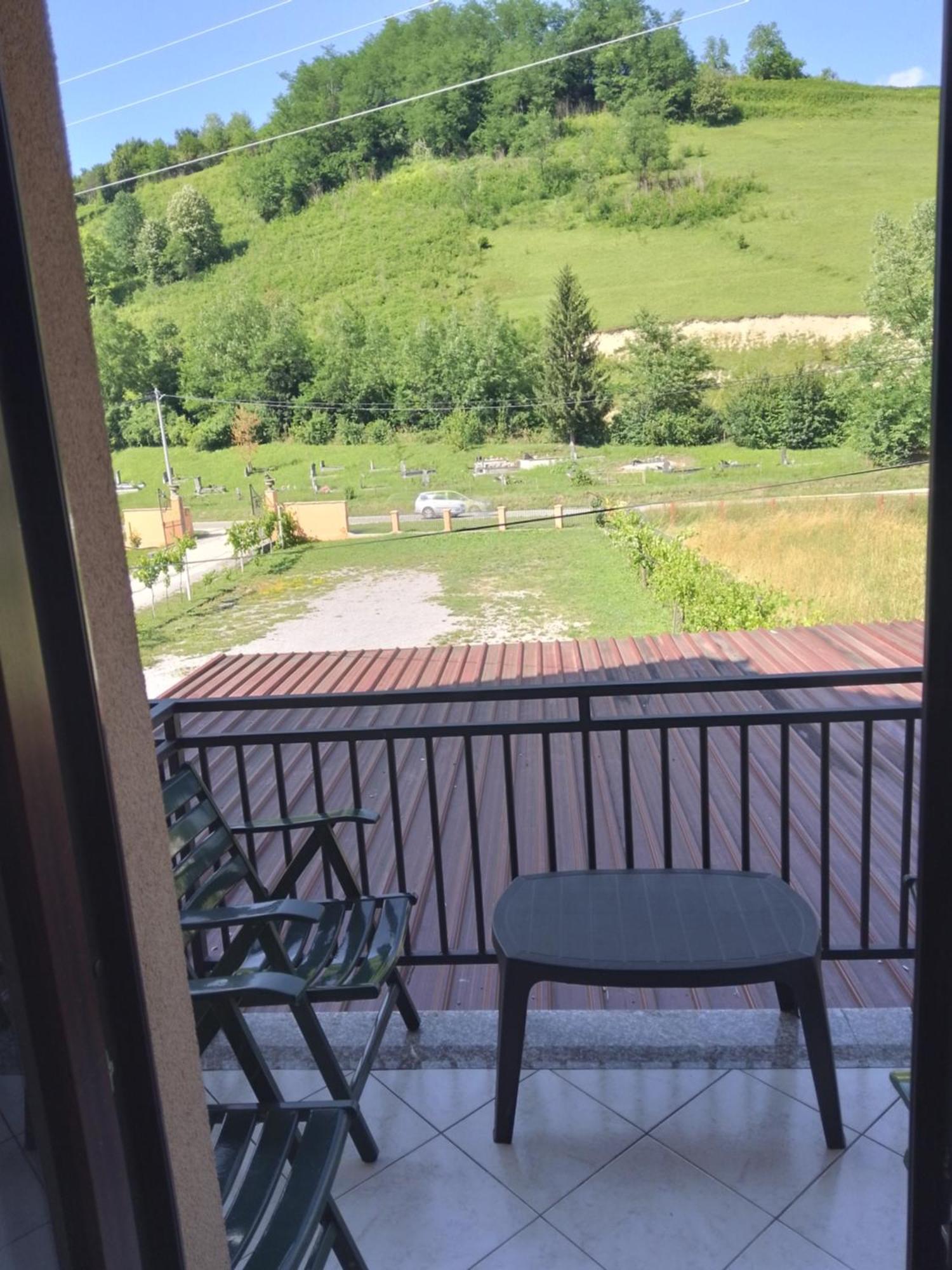 Apartmani Natura Sanski Most Екстер'єр фото