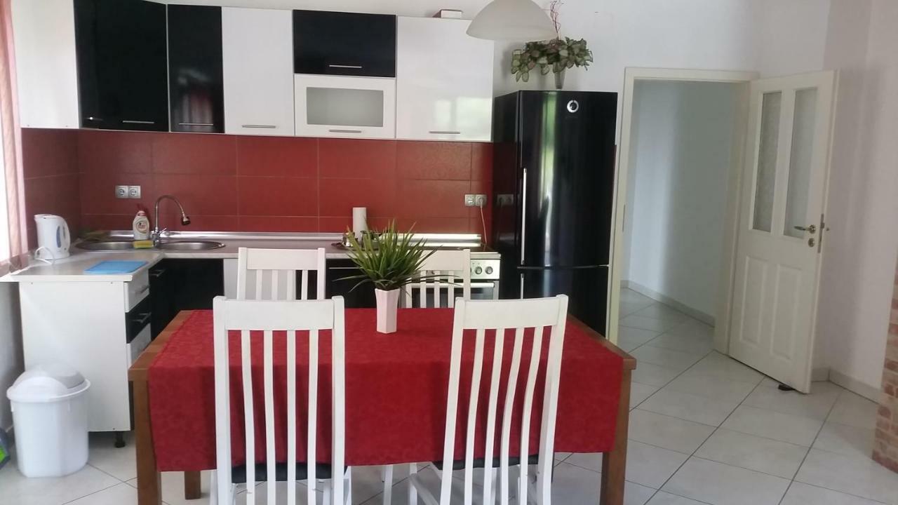 Apartmani Natura Sanski Most Екстер'єр фото