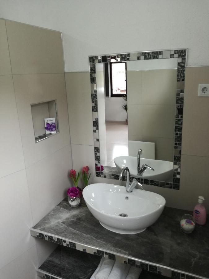 Apartmani Natura Sanski Most Екстер'єр фото